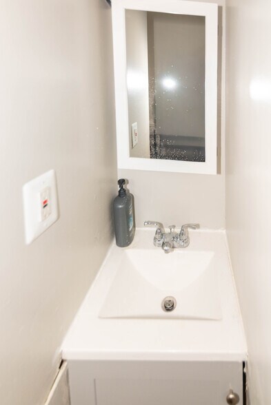 More Photos Of 50 W Biddle St, Baltimore Apartments For Sale