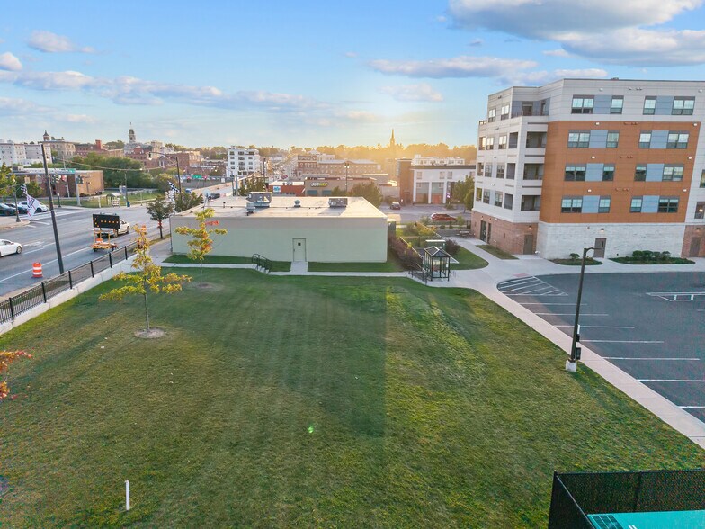 More Photos Of 91 E 1st St, Oswego Office For Sale