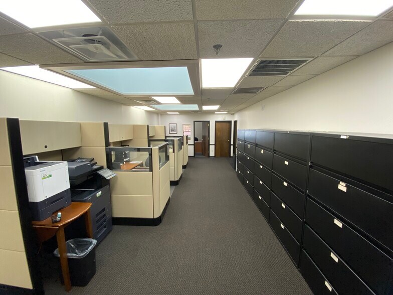 More Photos Of 22 Jericho Tpke, Mineola Medical For Lease