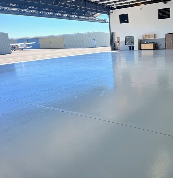 More Photos Of 2898 Montecito Rd, Ramona Airplane Hangar For Sale