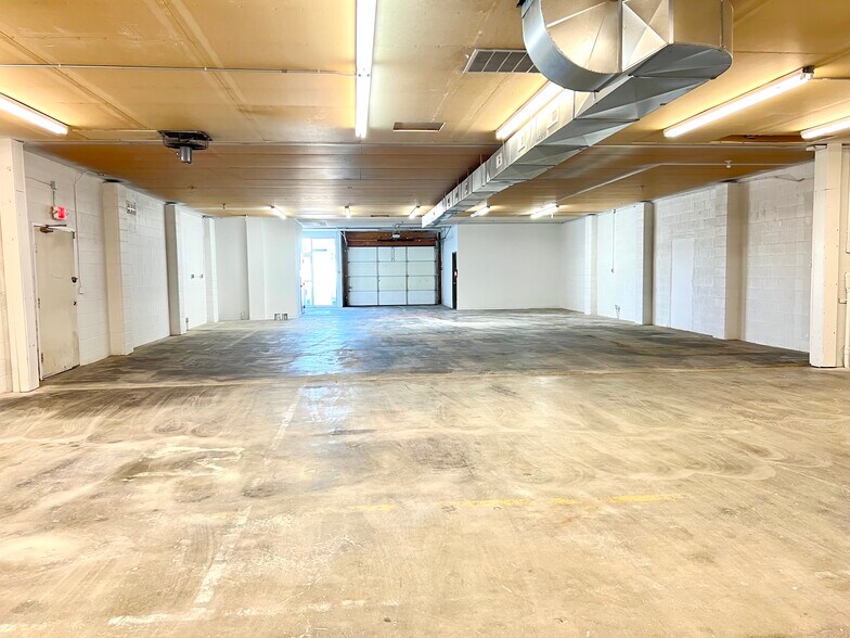 More Photos Of 1320 W A St, Pasco Warehouse For Sale