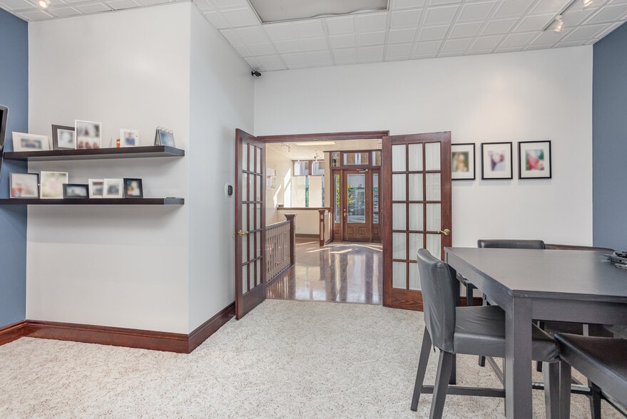 More Photos Of 311-321 Center Ave, Bay City Apartments For Sale