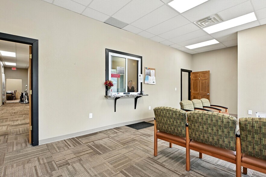 More Photos Of 110-114 W Grand River Ave, Webberville Storefront Retail Residential For Sale