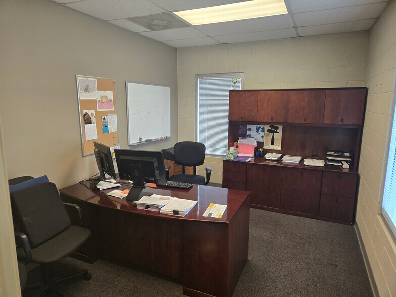 More Photos Of 7910 N Virginia St, Reno Office For Lease