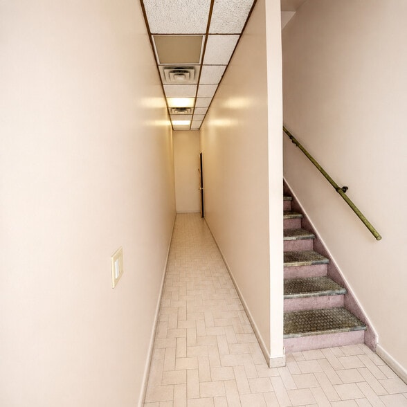 More Photos Of 64-19 Myrtle Ave, Ridgewood Freestanding For Sale