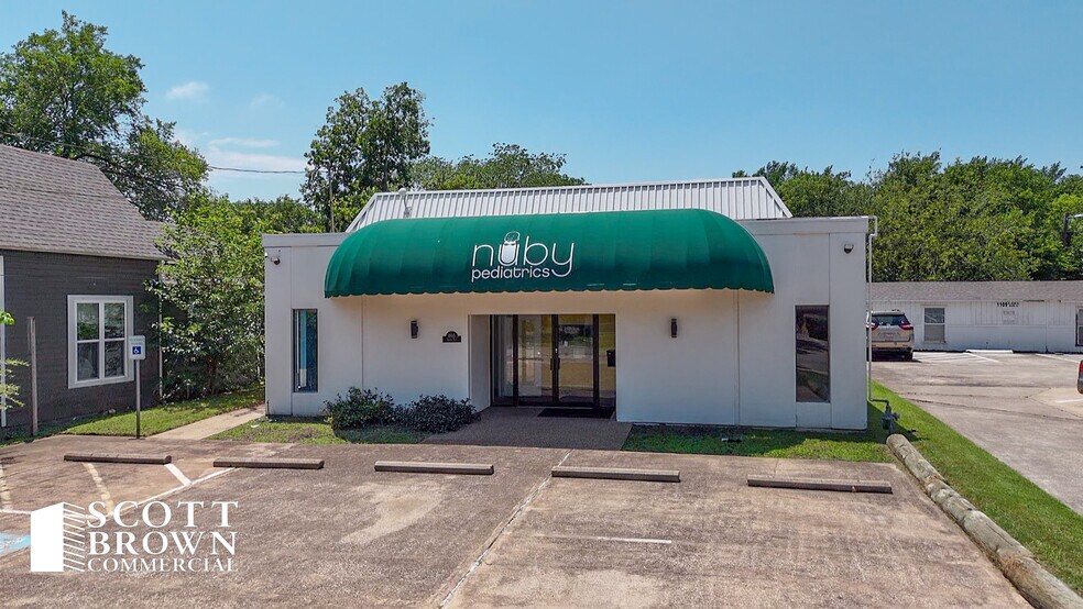 Primary Photo Of 1103 Elm, Denton Medical For Lease