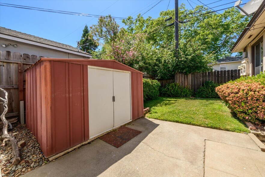 More Photos Of 5408 Folsom Blvd, Sacramento Apartments For Sale