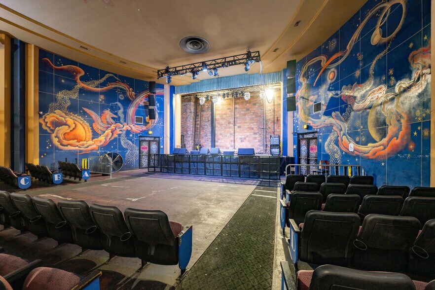 More Photos Of 230 Main St, Hobart Movie Radio TVStudio For Sale