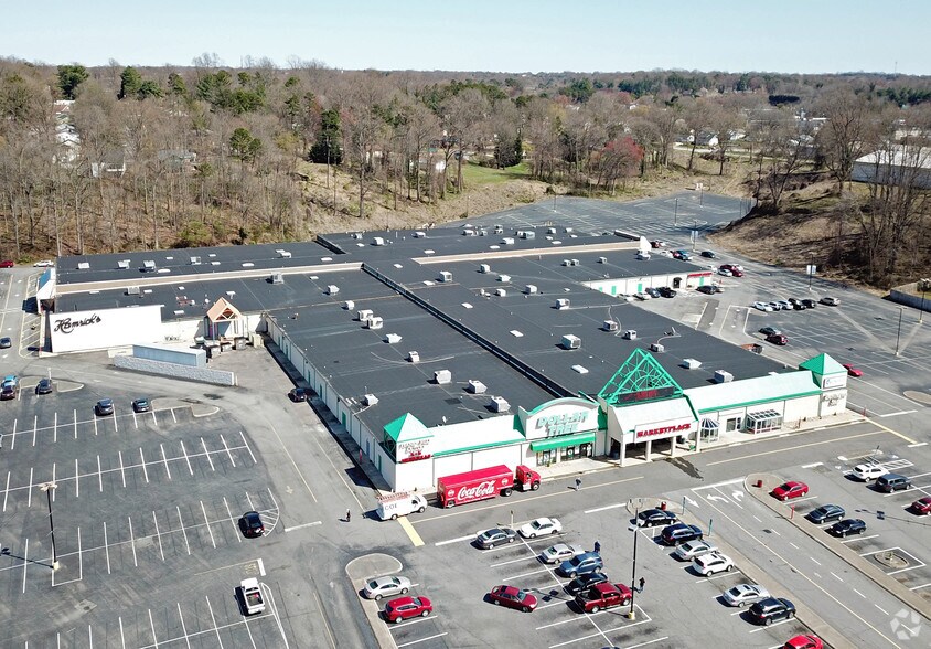 More Photos Of 2101 Peters Creek Pky, Winston-Salem Freestanding For Lease