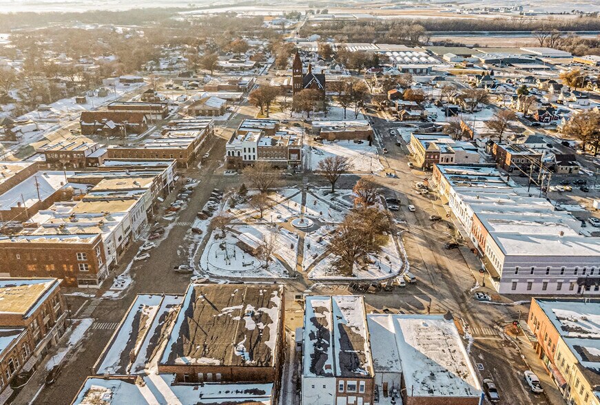 More Photos Of 418 E Coolbaugh St, Red Oak Storefront Retail Residential For Sale