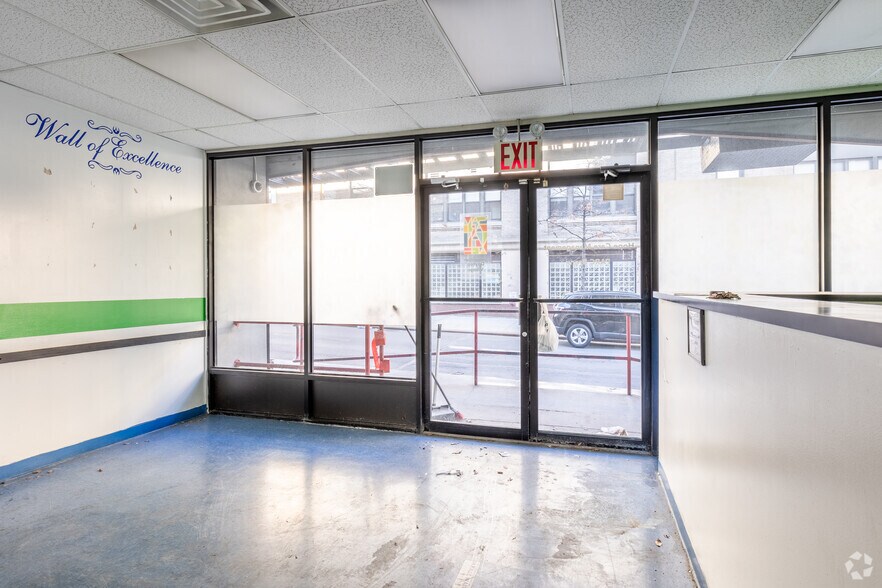More Photos Of 368 E 148th St, Bronx Medical For Sale