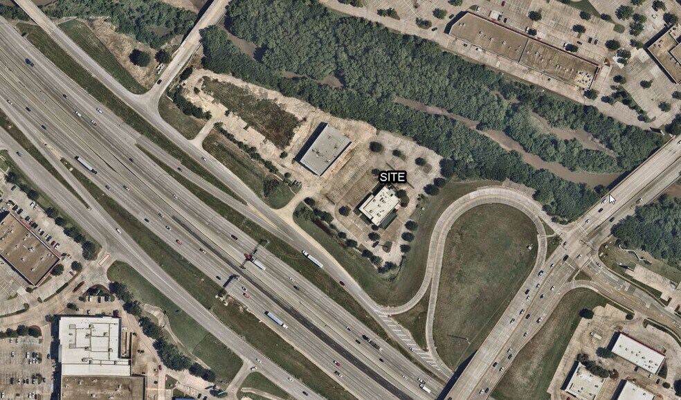 More Photos Of 2290 S Stemmons Fwy, Lewisville Restaurant For Lease