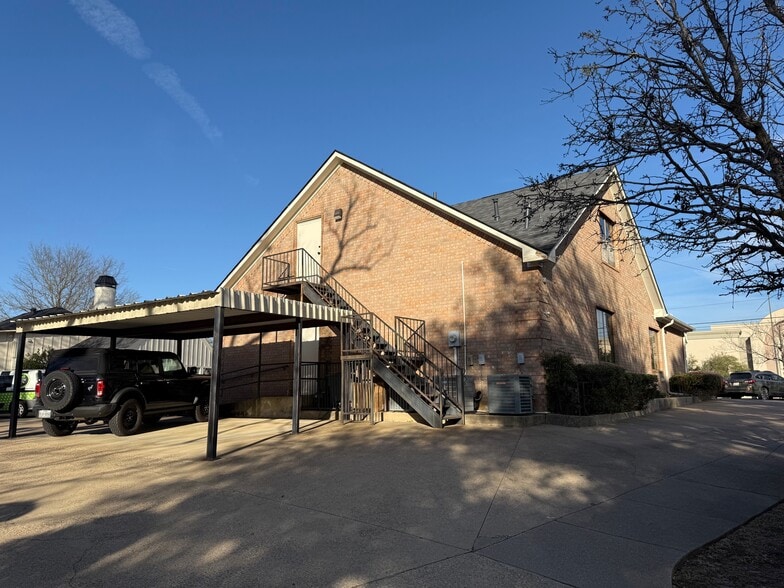 More Photos Of 4605 Old Bullard Rd, Tyler Office For Lease