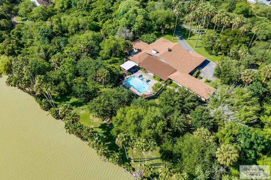 More Photos Of 1 Frost Ln, San Benito Lodge Meeting Hall For Sale