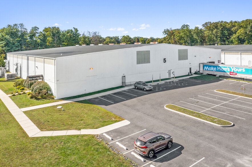 More Photos Of 3 Mary Way, Hainesport Unknown For Lease