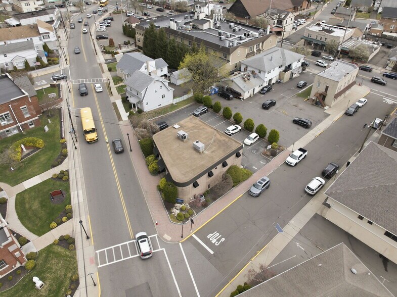 More Photos Of 415 Totowa Rd, Totowa Medical For Sale