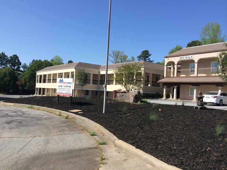 Primary Photo Of 6251 Smithpointe Dr, Peachtree Corners Medical For Lease