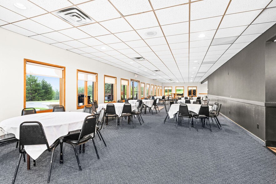 More Photos Of 2820 Midway Rd, Duluth Restaurant For Sale