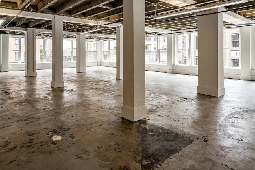 More Photos Of 705-711 SW Alder St, Portland Office For Lease