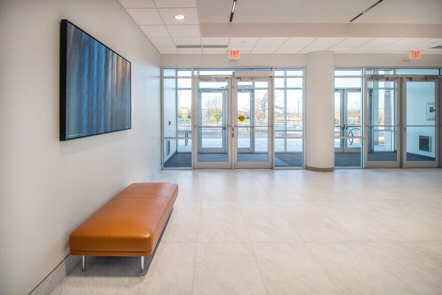 More Photos Of 10701 W Research Dr, Wauwatosa Office For Lease