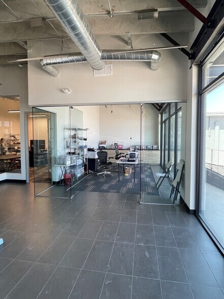 More Photos Of 2423 E University Dr, Phoenix Refrigeration Cold Storage For Sale