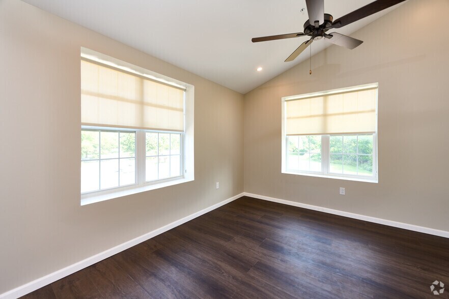 More Photos Of 1550 Empire Blvd, Webster Apartments For Sale