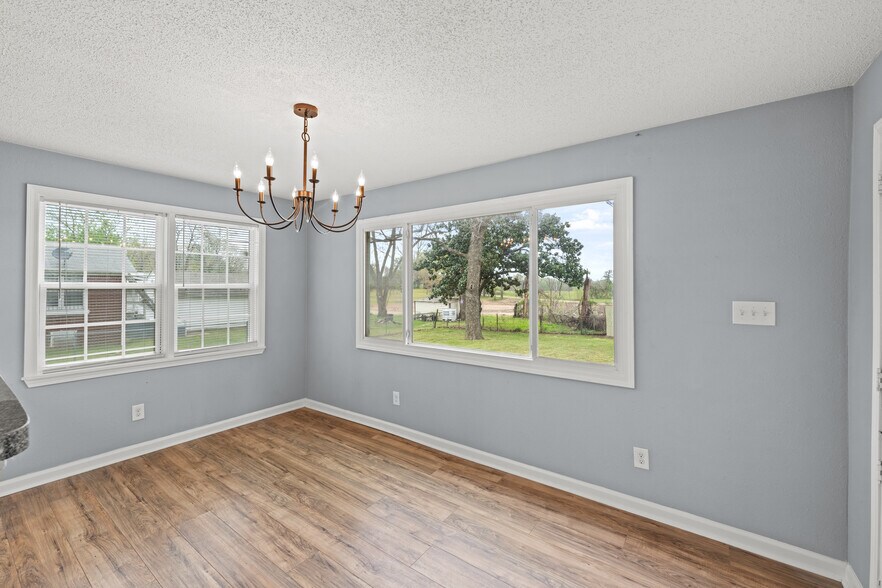 More Photos Of 6060 US Highway 51 N, Millington Flex For Sale