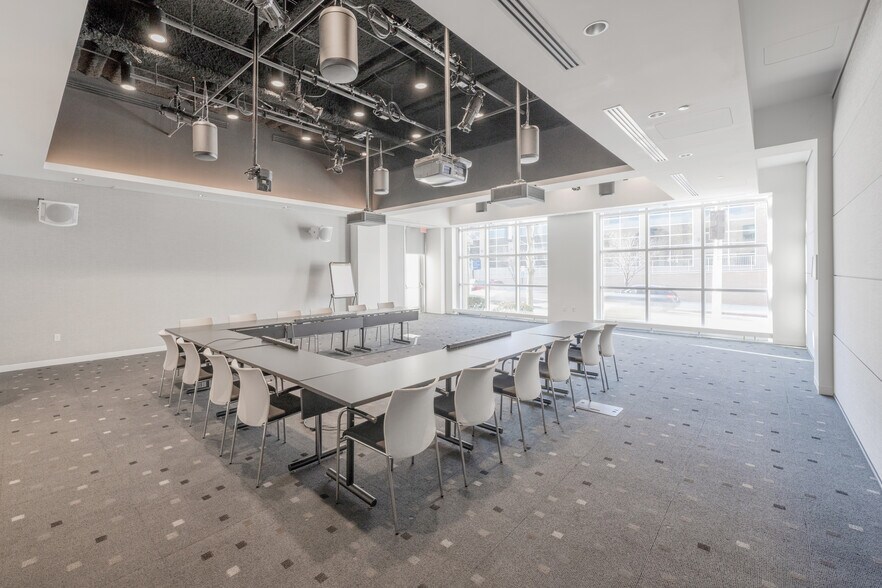 More Photos Of 15 LaSalle Sq, Providence Office For Lease