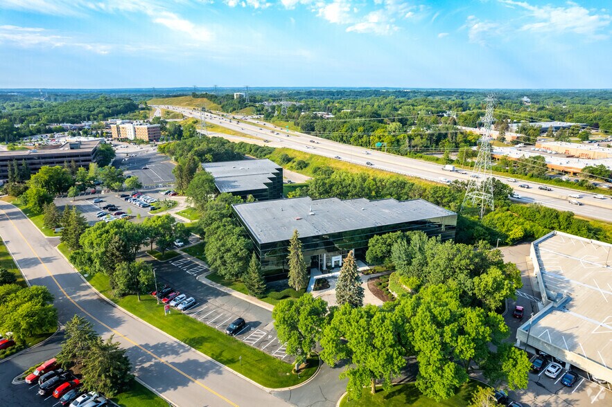 More Photos Of 12800 Whitewater Dr, Minnetonka Coworking Space