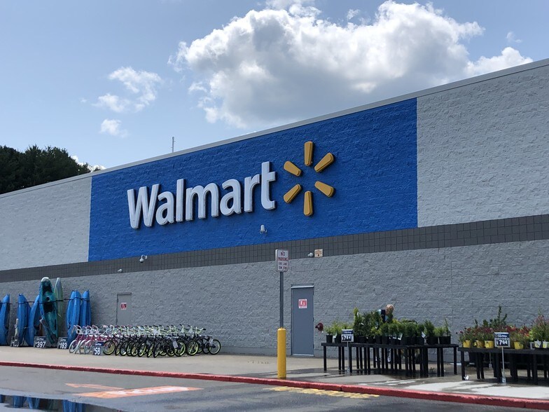 Primary Photo Of 2405-2441 Vestal Pky E, Vestal Township Unknown For Lease