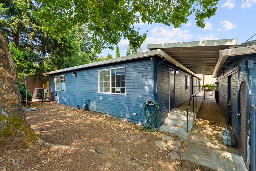 More Photos Of 6110 N Lombard St, Portland Medical For Lease
