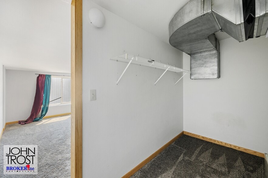 More Photos Of 781 Foster Rd, Casper Industrial For Lease