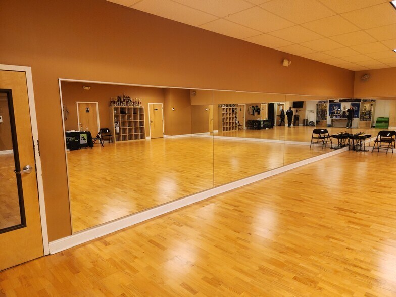 More Photos Of 2755 Philmont Ave, Huntingdon Valley Medical For Lease