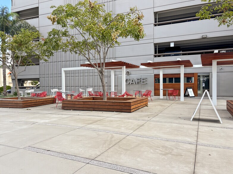 More Photos Of 1455 Frazee Rd, San Diego Office For Lease