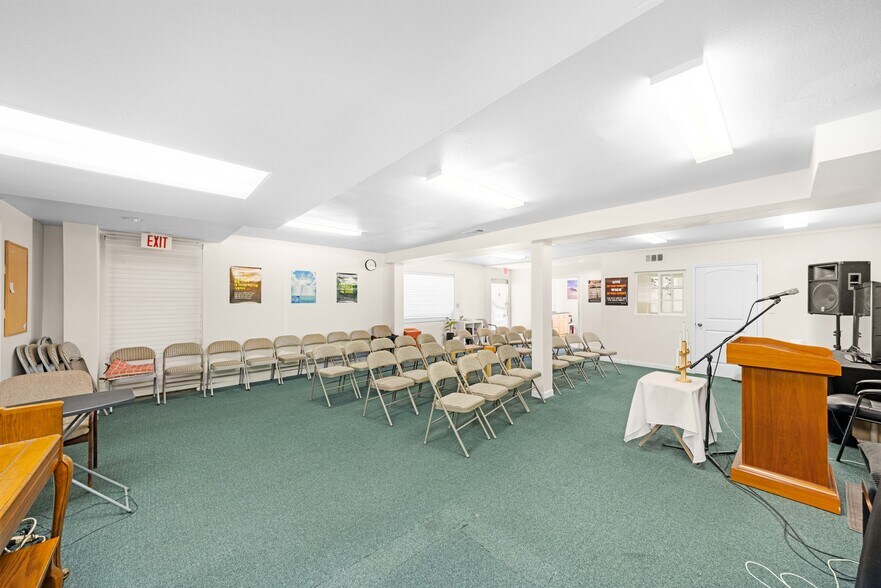 More Photos Of 4100 W Commonwealth Ave, Fullerton Office For Sale