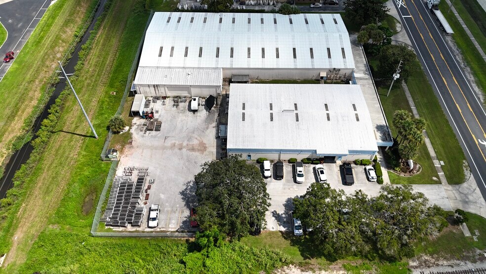 More Photos Of 3489 All American Blvd, Orlando Warehouse For Lease