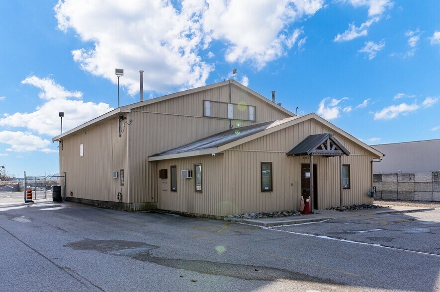 More Photos Of 2073 Piper Ln, London Warehouse For Sale