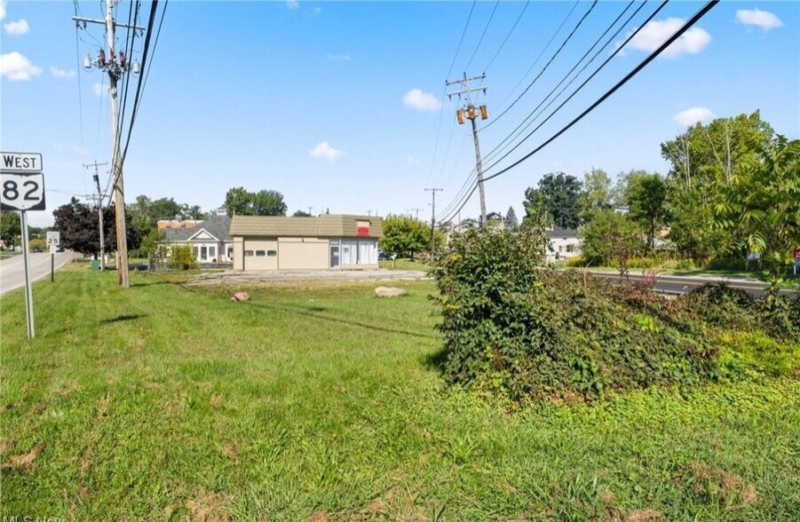 More Photos Of 2821 E Aurora Rd, Twinsburg Freestanding For Sale