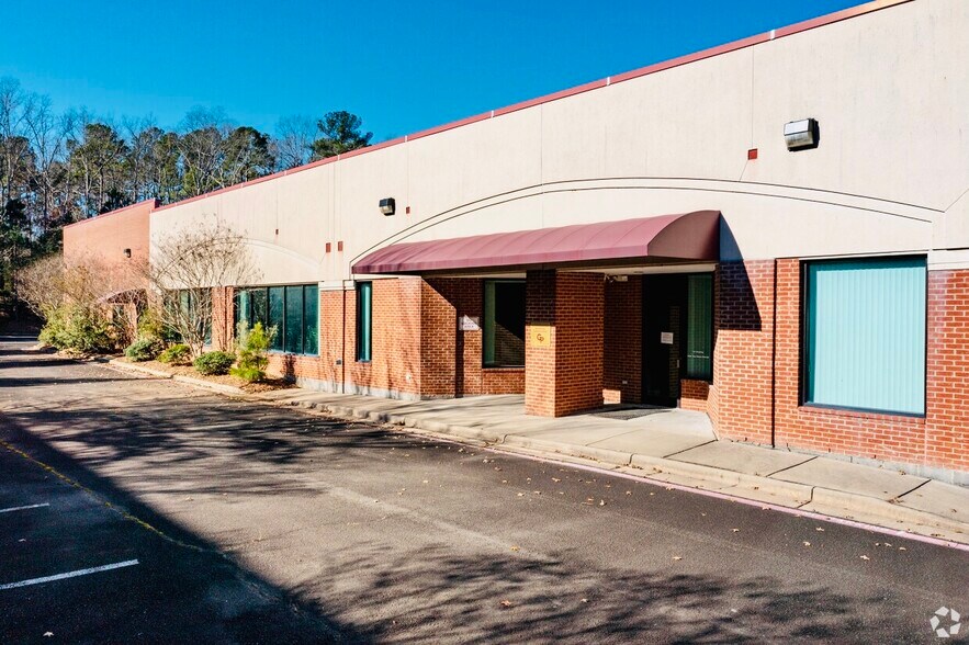 More Photos Of 117 International Dr, Morrisville Flex For Sale
