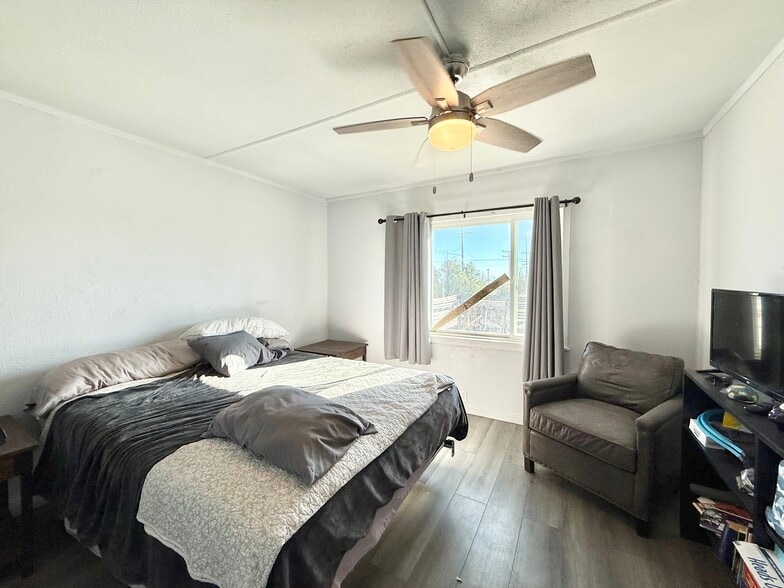 More Photos Of 83298-83420 Argus Ave, Trona Apartments For Sale