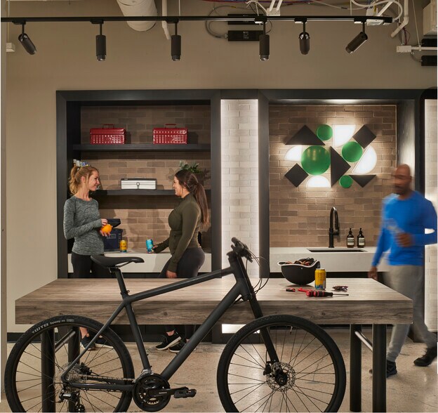 More Photos Of 1700 Broadway, Denver Office For Lease