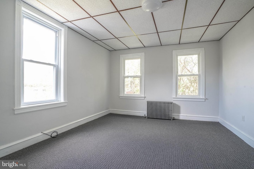 More Photos Of 2011 E Allegheny Ave, Philadelphia Apartments For Sale