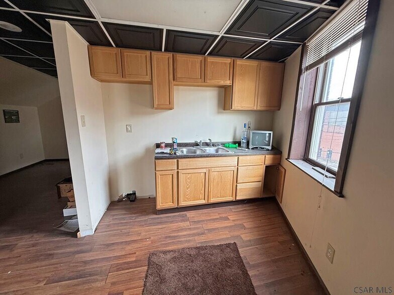 More Photos Of 1002 Church St, Johnstown Storefront Retail Residential For Sale