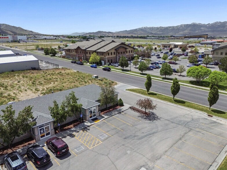 More Photos Of 494 E 2400 N, Tooele Office For Lease