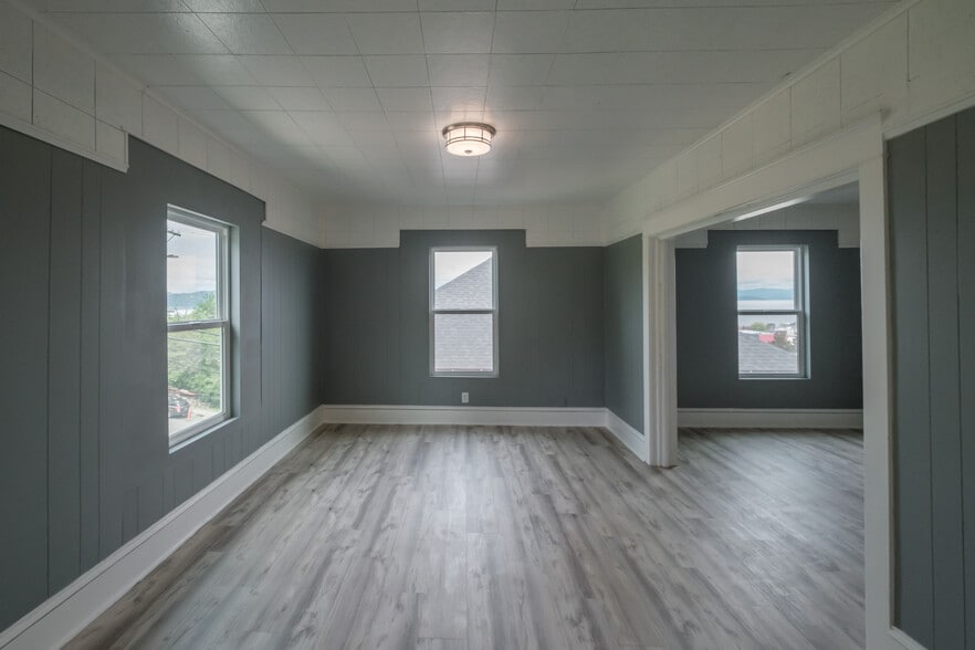 More Photos Of 640 8th St, Astoria Apartments For Sale