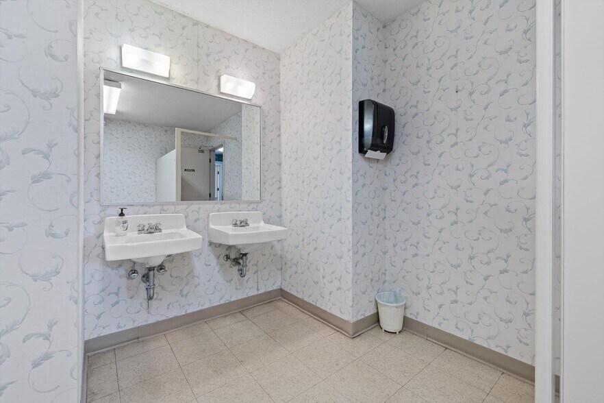 More Photos Of 4300 James Ln, Chattanooga Specialty For Sale