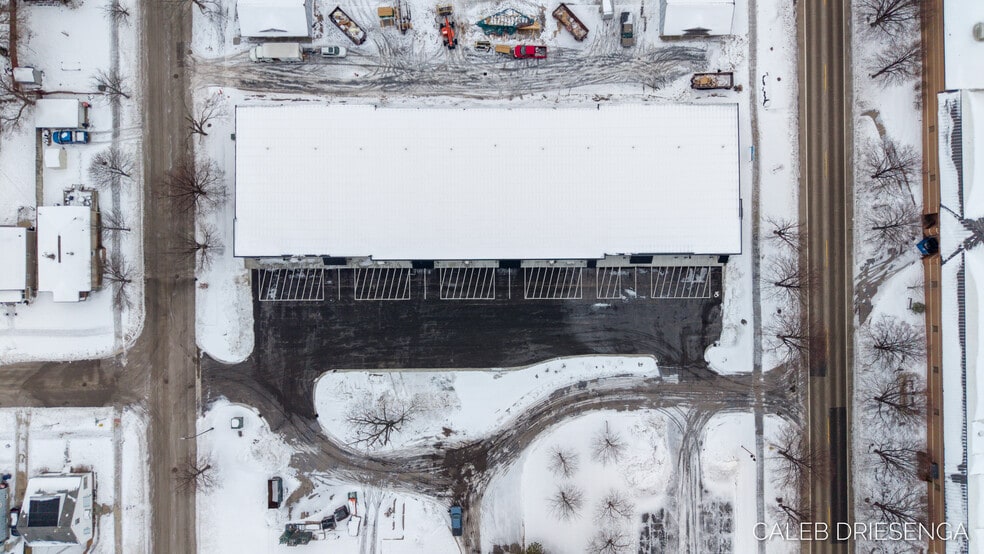 More Photos Of 460 Cleveland Ave, Holland Self Storage For Sale