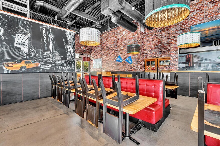 More Photos Of 2770 SW 27th Ave, Miami Freestanding For Lease