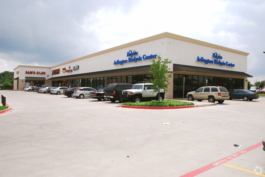 Primary Photo Of 1250 E Pioneer Pky, Arlington Unknown For Lease