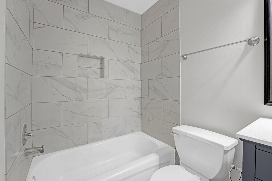 More Photos Of , Southaven Multifamily For Sale